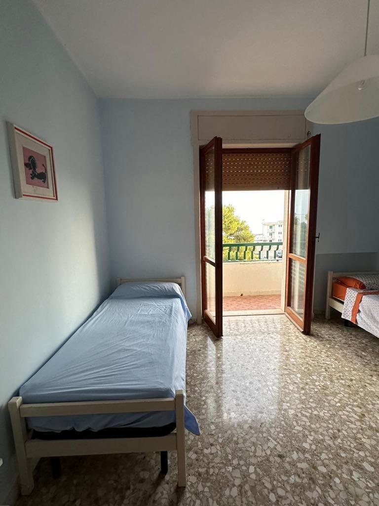 Sea View Apartment Gallipoli Bagian luar foto